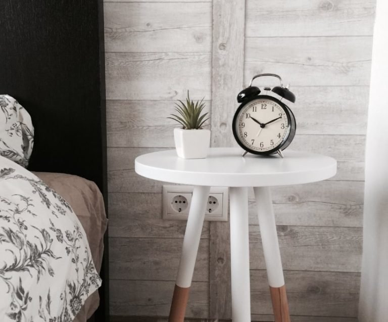 How To Style A Console Table Card Img 3@2x 768x637